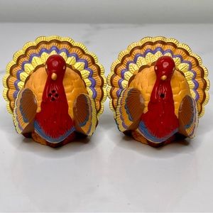Hallmark Thanksgiving Turkey Salt and Pepper Shakers Set Blue Orange Red Brown